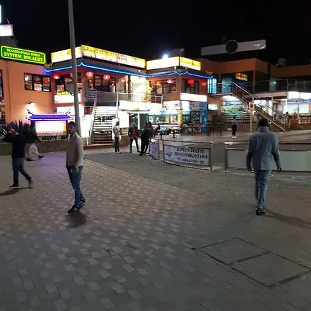 بيت شباب Playa Ingles Patronato 1f. بلايا ديل إنغلز